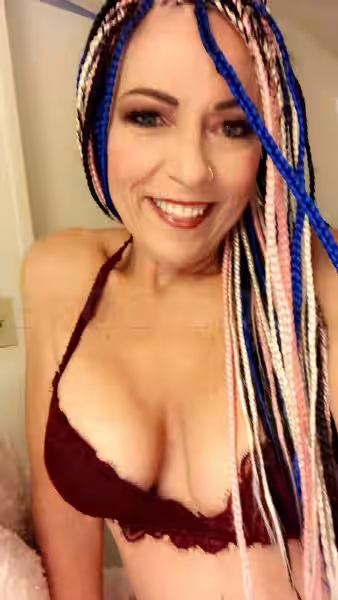 Mariah - Escort/Massage in Anaheim, CA