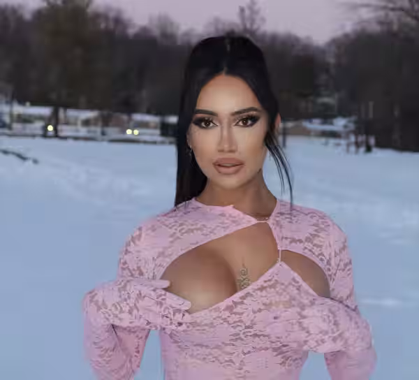 Escort TS Mari in Waltham, MA