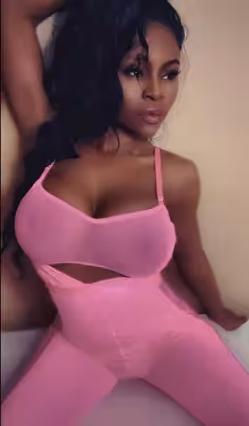 Escort/Massage/S&M Halle Moore in Minneapolis, MN