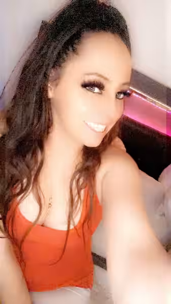 Ashlie Styles / Cindy