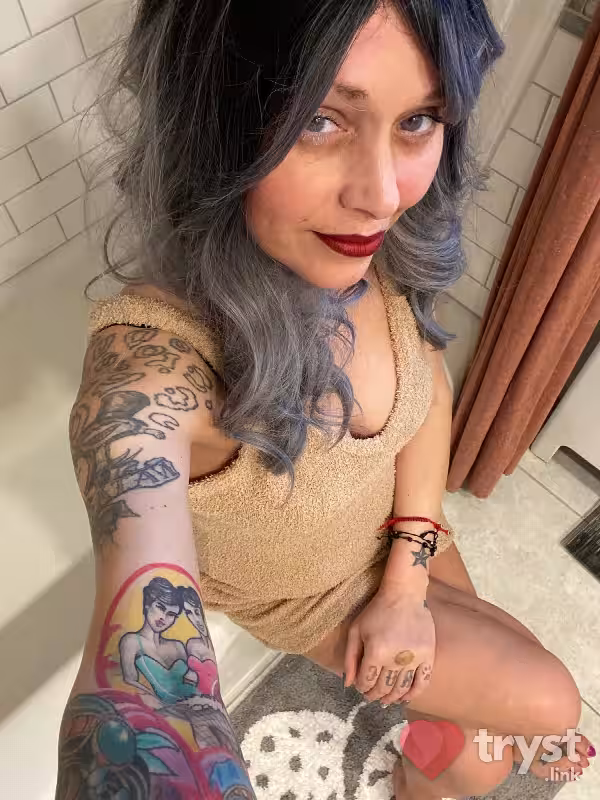 Escort/Massage Freyja in Aurora, IL