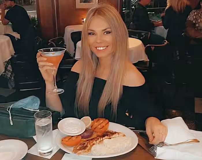 Escort Madeline Moral in Chicago, IL