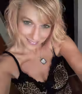 Escort/Massage Michelle in Chicago, IL