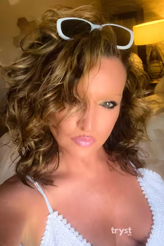 companion/Massage Natane Marie / Danika / Hope in Cincinnati, OH