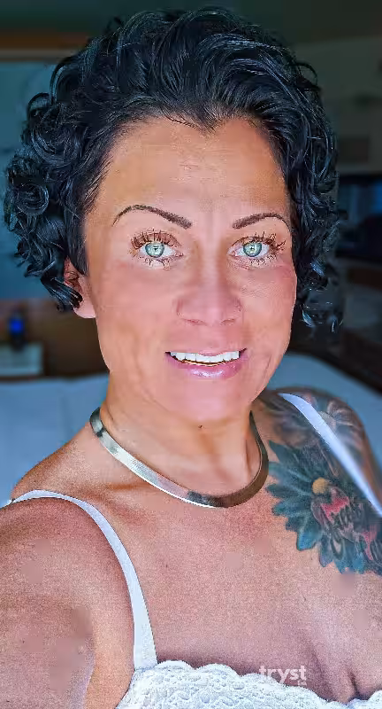 companion/Massage Amber Ashton in Columbia, SC