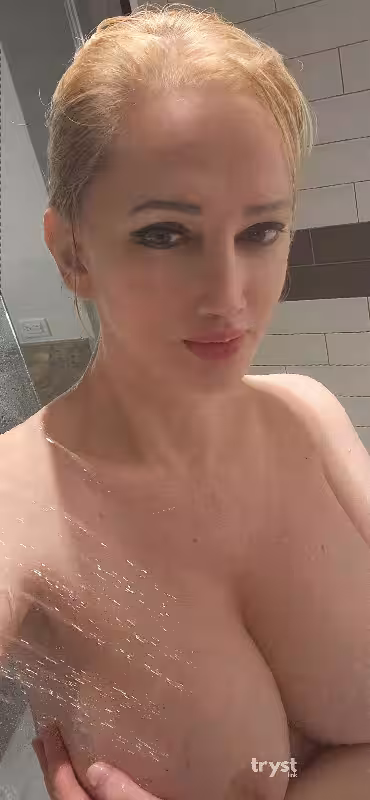 Escort Nicoleta Tusovka in Dallas, TX