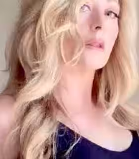 Escort/Massage Annalise Anjou in Denver, CO