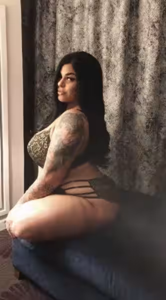 Escort/Massage/S&M Veronica in Chicago, IL