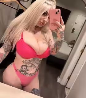 Escort Tori Rose in Fullerton, CA