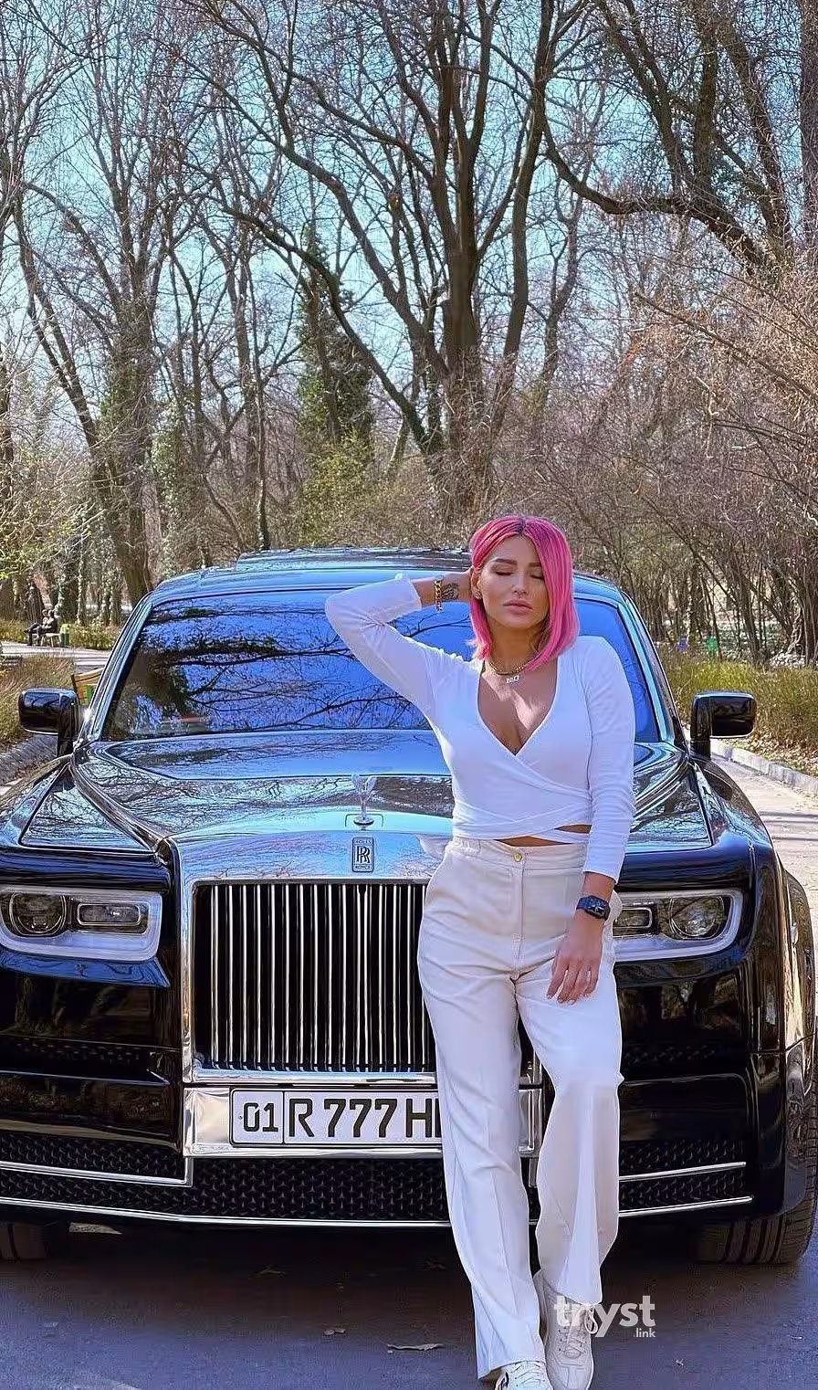 Escort/Massage/S&M Lola in Kansas City, MO
