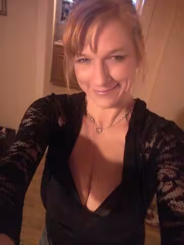 companion/Massage Michelle in Milwaukee, WI
