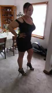 companion/Massage Vivian in Milwaukee, WI