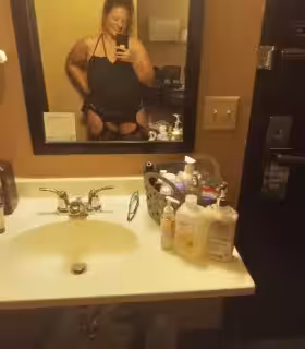 Escort Katie in Minneapolis, MN