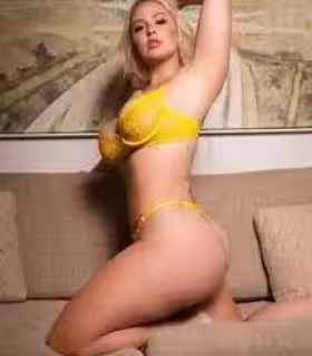 companion LynnPeaches / Jenna Starr in New York City - Manhattan, NY