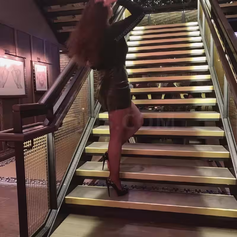 companion Eva Lamouroux in Pittsburgh, PA