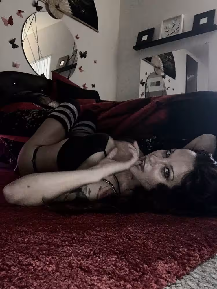 companion/Massage Miss Frenchie Rose / Francesca Comaneci in San Diego, CA