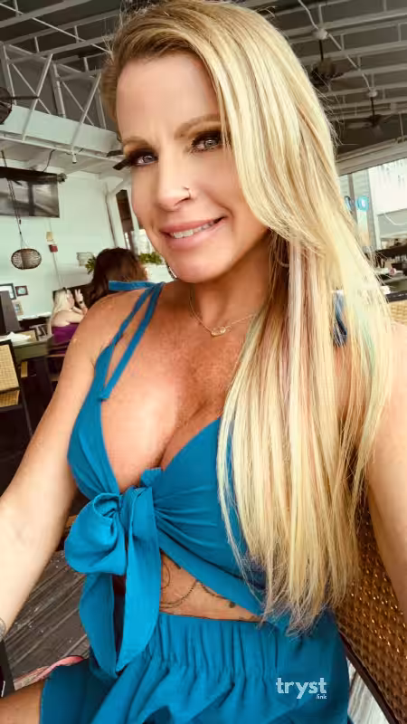 companion/Massage Kristi Kream in Tampa, FL