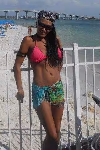 companion/S&M Joie in Tampa, FL