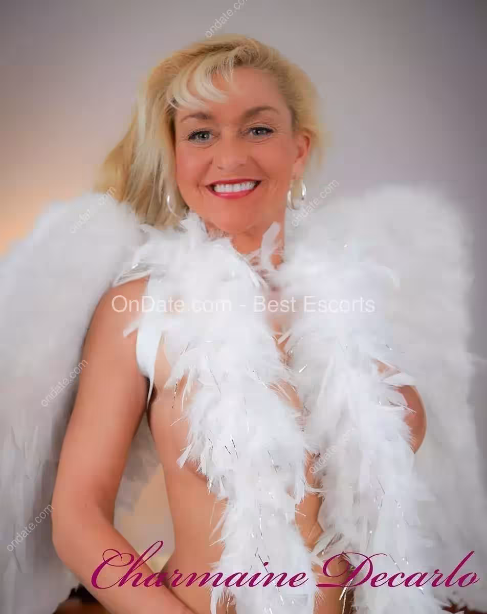 Escort | Charmaine Decarlo | Cleveland