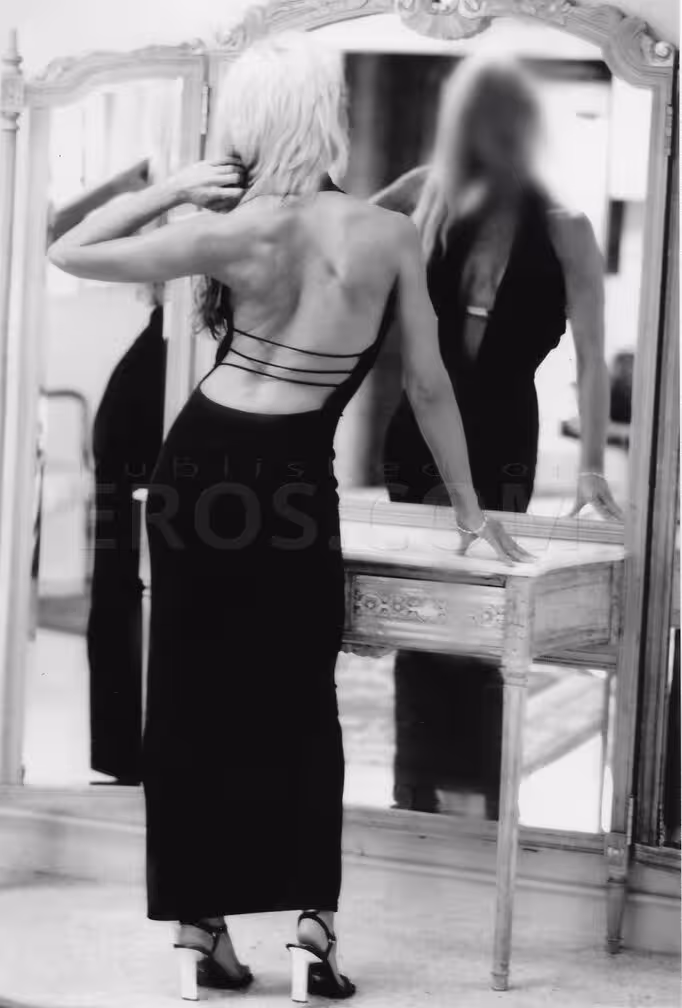 Suzy Solaris | Escort | Tampa